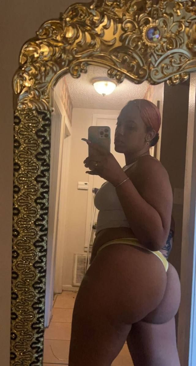 I’m available - Image 3